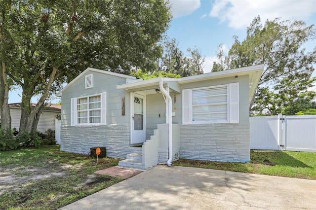 6108 Pershing St NE, Saint Petersburg, FL 33703 - photo 7