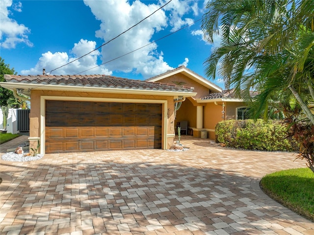 view of front of house featuring a garage