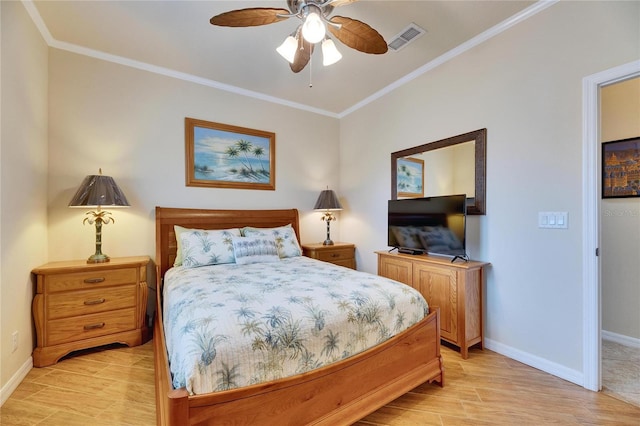 bedroom featuring light hardwood / wood-style flooring, ornamental molding, and ceiling fan