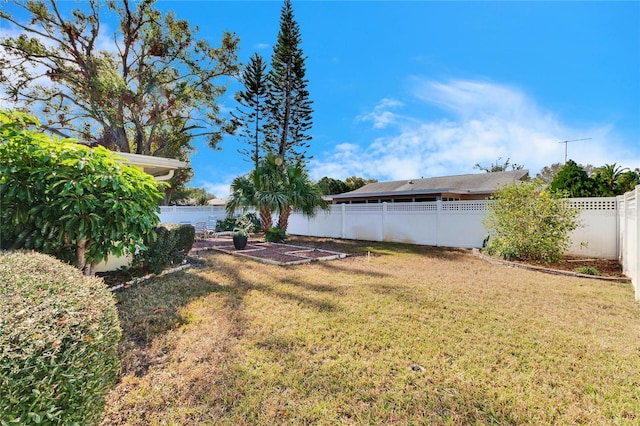 2589 Redwood Cir, Clearwater, FL 33763 - view of yard