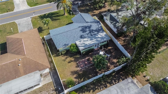 2589 Redwood Cir, Clearwater, FL 33763 - aerial view of property and surrounding area