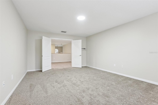 unfurnished bedroom featuring carpet floors