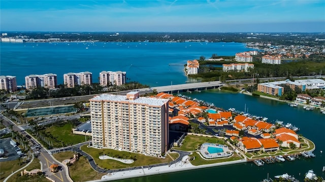 bird's eye view featuring a water view