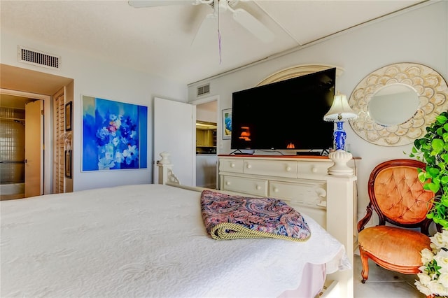 bedroom featuring ceiling fan