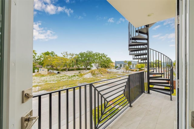 460 87th Ave N, Saint Petersburg, FL 33702 - view of balcony