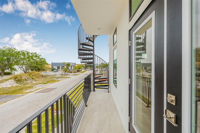 460 87th Ave N, Saint Petersburg, FL 33702 - view of balcony