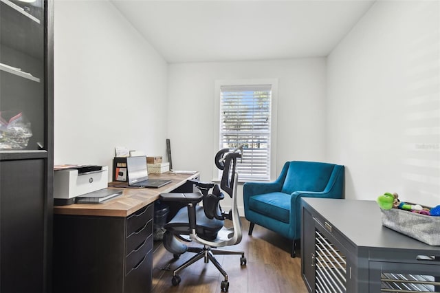 office area with dark wood-type flooring