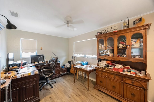 4701 Lodestone Dr, Tampa, FL 33615 - photo 32
