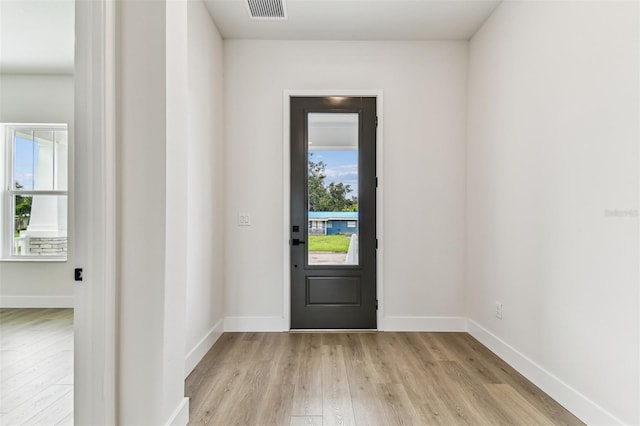 441 42nd Ave NE, Saint Petersburg, FL 33703 - entrance foyer featuring light wood-style flooring