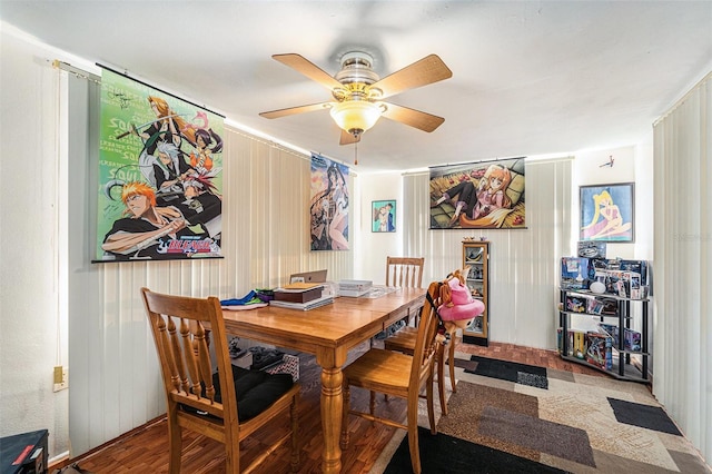 dining space featuring ceiling fan