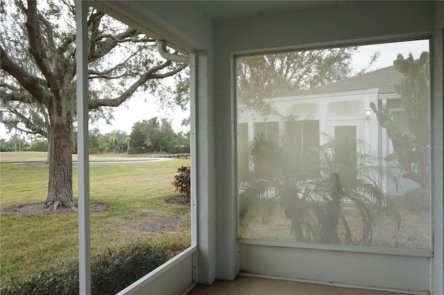 view of unfurnished sunroom