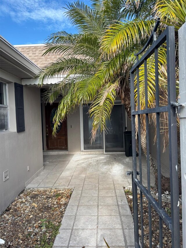 439 Boca Ciega Point Blvd N, Saint Petersburg, FL 33708 - photo 3