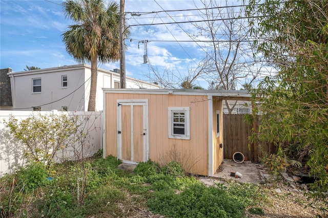 view of outbuilding