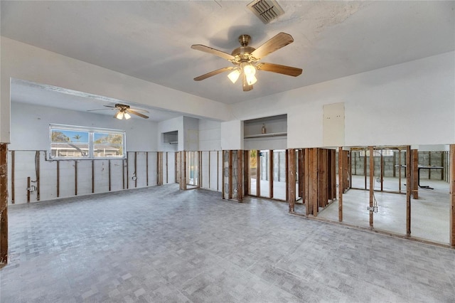 spare room featuring ceiling fan