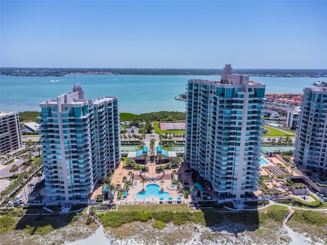 bird's eye view featuring a water view