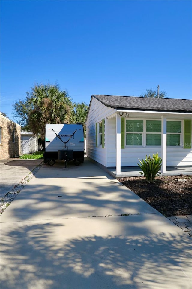 view of home's exterior