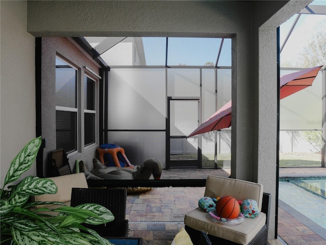 5709 Camila Song Ln, Tampa, FL 33625 - view of sunroom / solarium