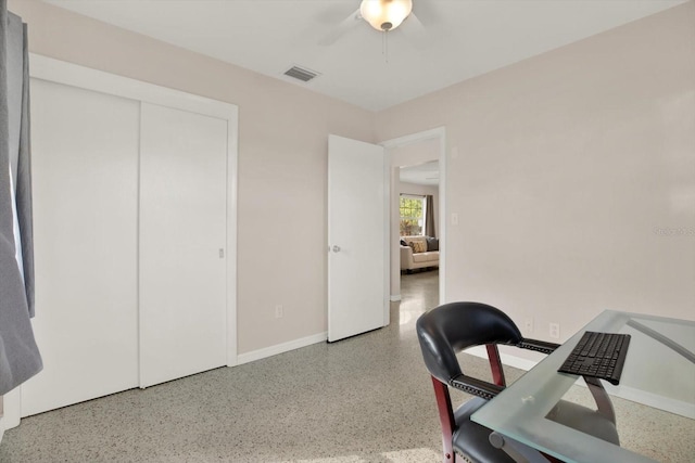 office area with ceiling fan