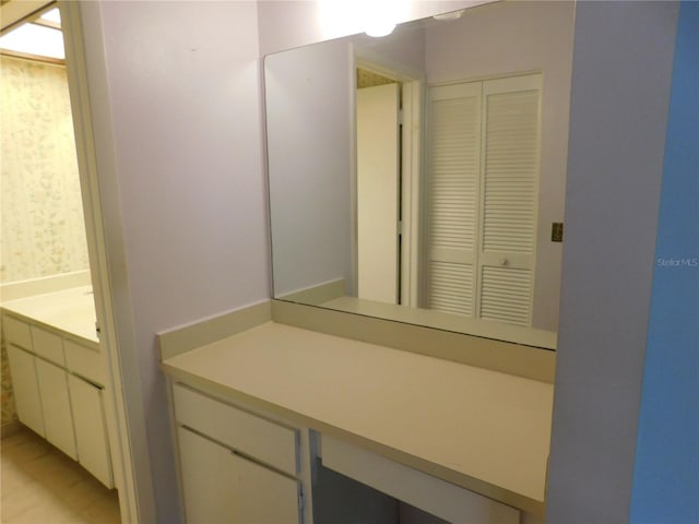 bathroom with vanity