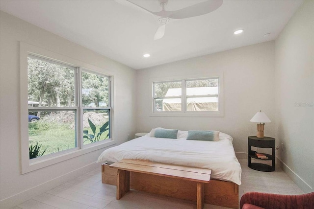 bedroom with ceiling fan