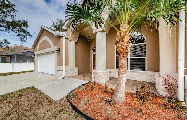 view of front facade featuring a garage