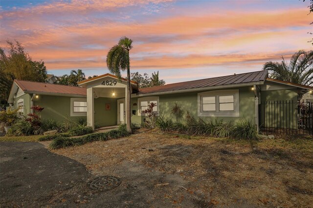 4829 W San Miguel St, Tampa, FL 33629 - photo 2