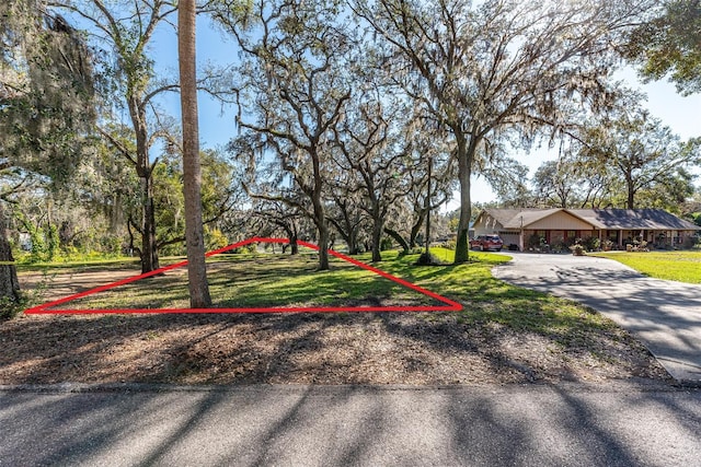 Listing photo 2 for 1505 Bates St, Brandon FL 33510