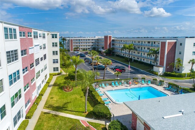 view of swimming pool