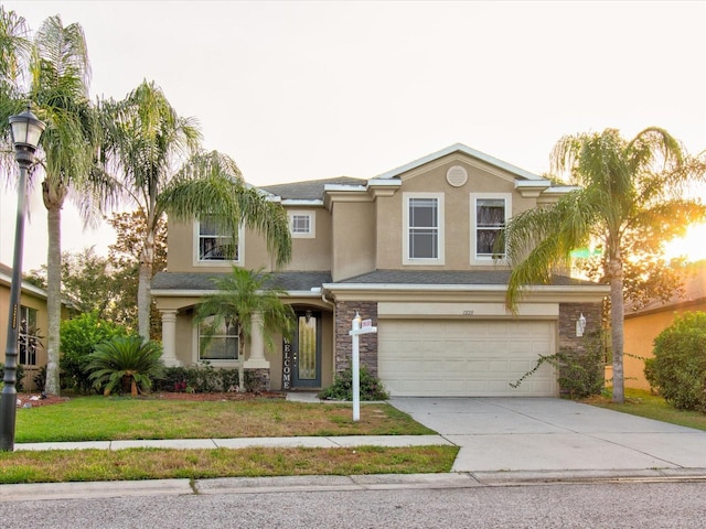 view of front of house featuring a garage