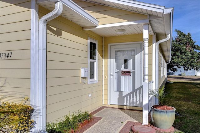 view of doorway to property