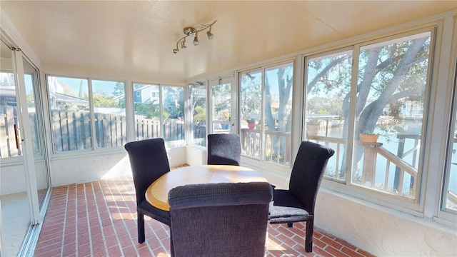 view of sunroom / solarium