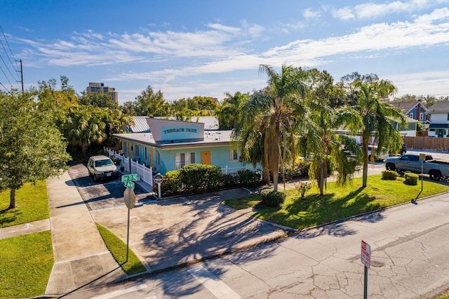 view of front of home with a front yard