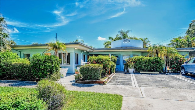 206 9th Ave NE, Saint Petersburg, FL 33701 - photo 6