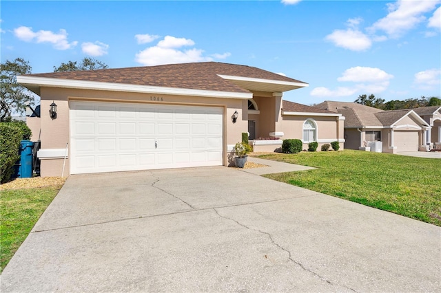 view of front facade featuring a garage and a front yard