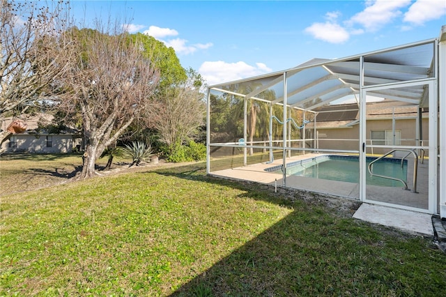 view of yard featuring a lanai and a patio area