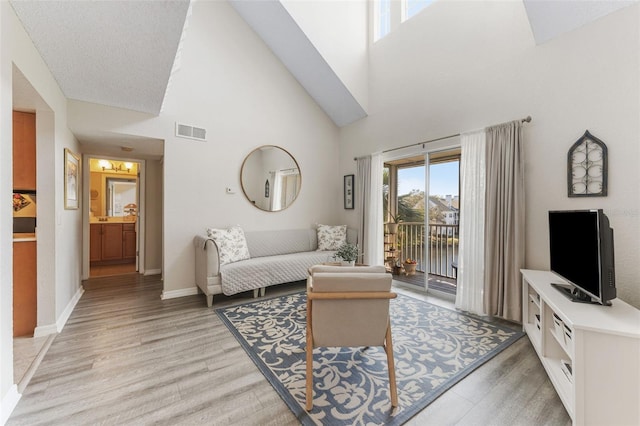 3300 Haviland Ct Unit 303, Palm Harbor, FL 34684 - photo 8
