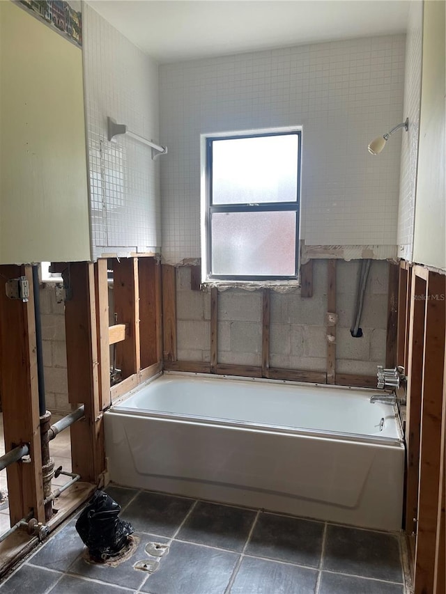 bathroom featuring shower / tub combination