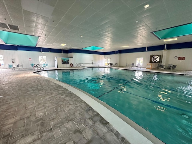 2116 Nantucket Dr Unit 19, Sun City Center, FL 33573 - view of community pool