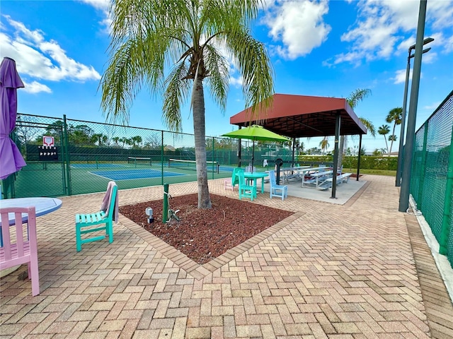 2116 Nantucket Dr Unit 19, Sun City Center, FL 33573 - view of home's community featuring a gazebo, a tennis court, and fence