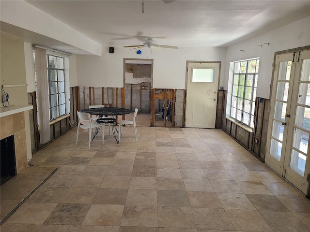 dining space featuring ceiling fan