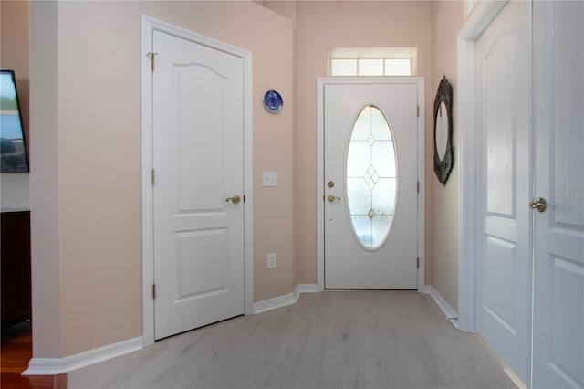 foyer featuring light wood-type flooring