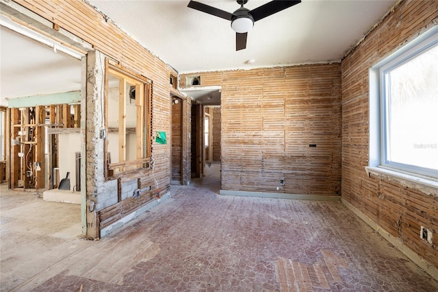 spare room with ceiling fan