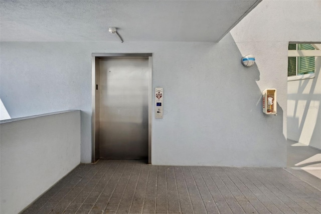 entrance to property with elevator