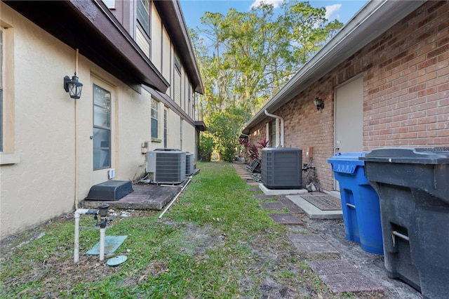 view of yard featuring central AC