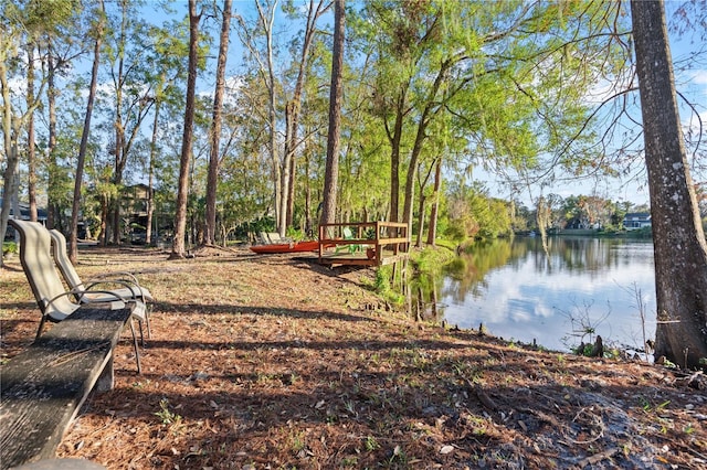 view of yard with a water view