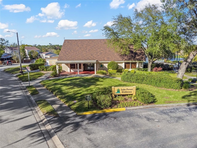 view of front of house with a front yard