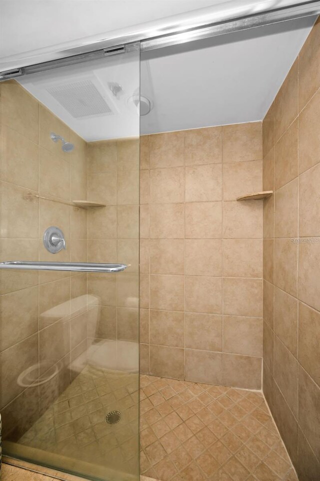 bathroom featuring walk in shower