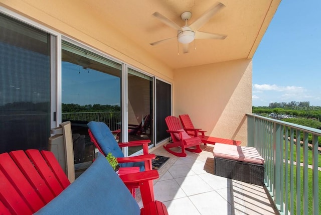 balcony with ceiling fan