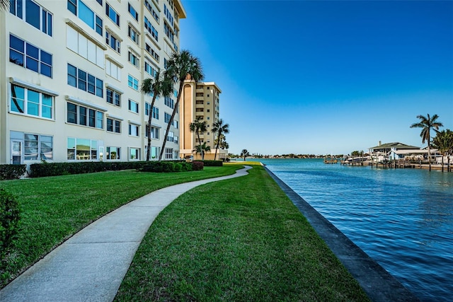 4725 Cove Cir Unit 211, Saint Petersburg, FL 33708 - photo 32