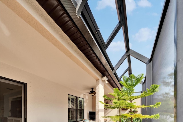 exterior details with ceiling fan